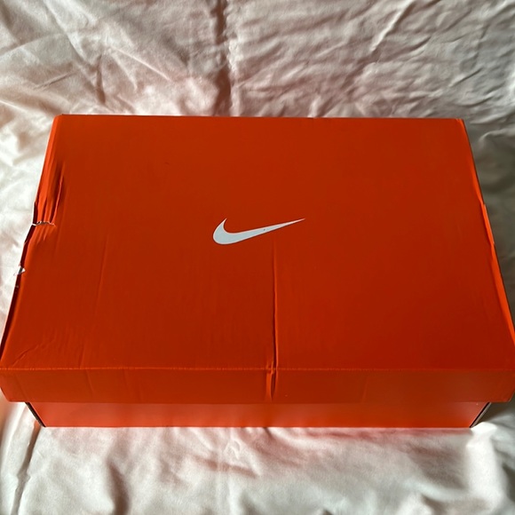 Nike Alpha Huarache 7 Pro Lacrosse Cleats.